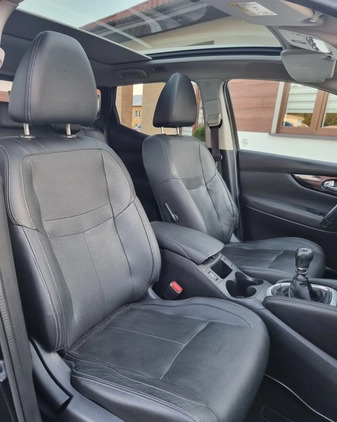 Nissan Qashqai cena 52400 przebieg: 186421, rok produkcji 2014 z Przasnysz małe 704